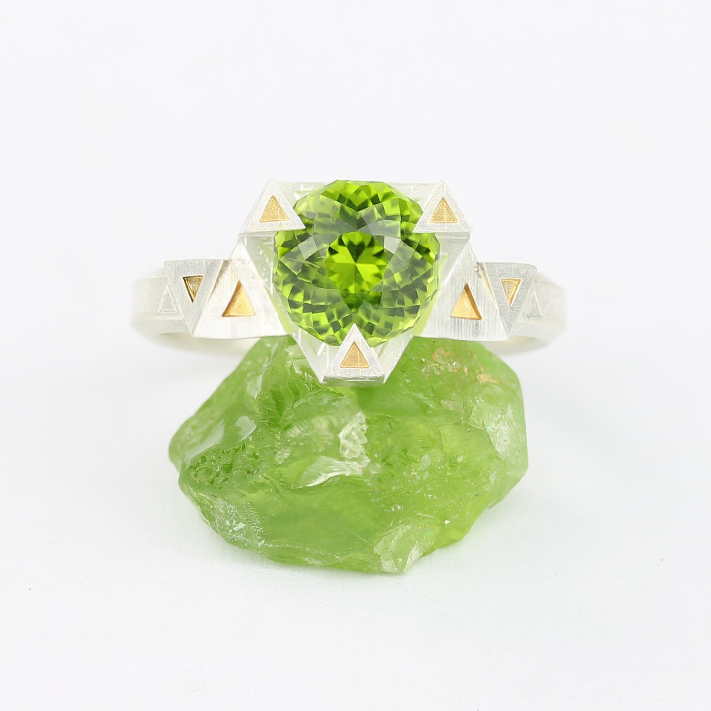 "Prairie Crown" Peridot in Silver Ring