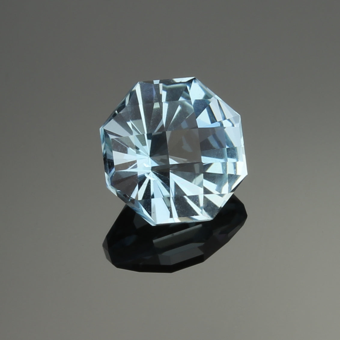 Aquamarine 0.8ct