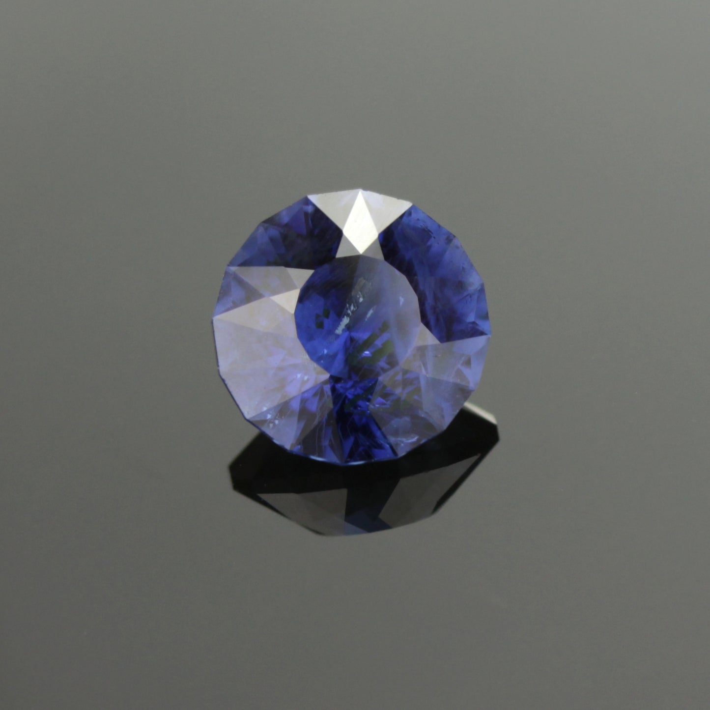 Royal Blue Sapphire 2.9ct