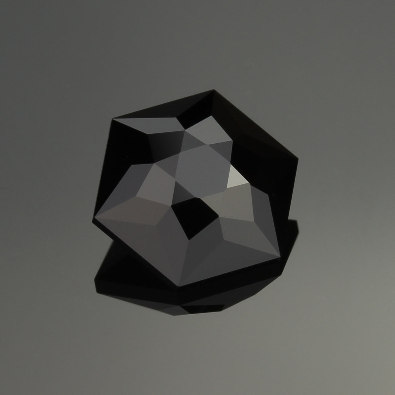 Black Victorian Spinel 2.4ct